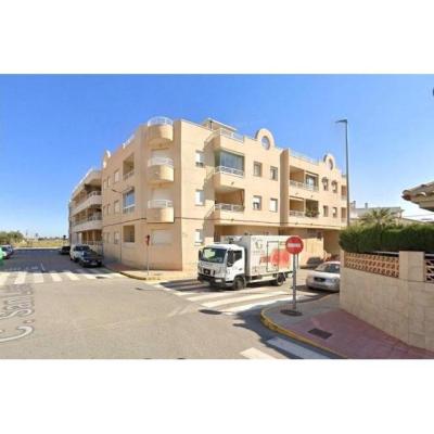 Venta apartamento 2d con piscina los montesinos