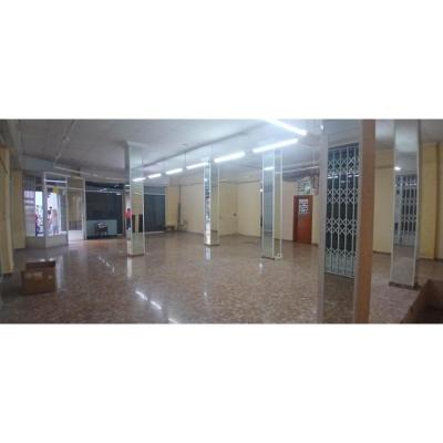 Alquiler local 140 m2 esquina Torrevieja