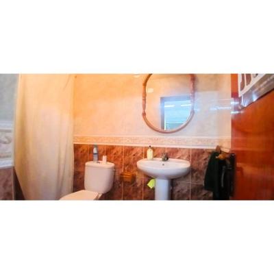 Alquiler local 140 m2 esquina Torrevieja