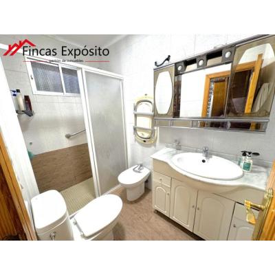 SE VENDE CASA