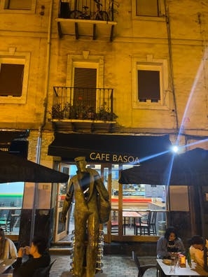 Camarero/a de cafetería