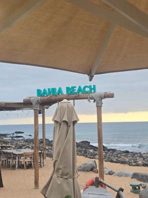 Se necesita Recepcionista BAHIA BEACH!