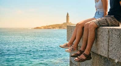 ¡TRABAJA Y PÁSALO BIEN ESTE VERANO!