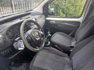 mecanico para repara un fiat fiorino