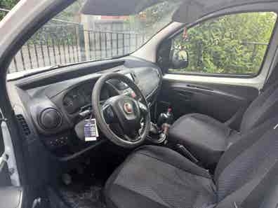 mecanico para repara un fiat fiorino