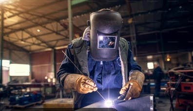 Trabajo de soldador