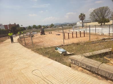 se busca oficial de la construcción
