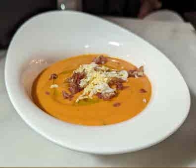necesito ayudante de cocina urgentemente