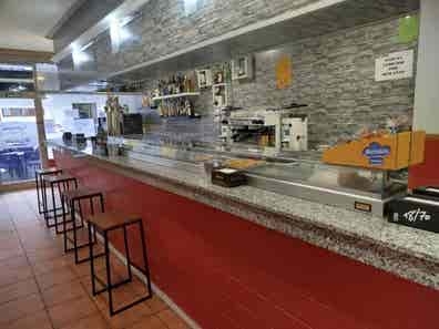 camarer@ de junio a septiembre