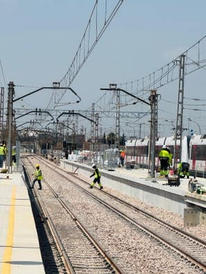 OFICIAL Y PEÓN DE OBRA