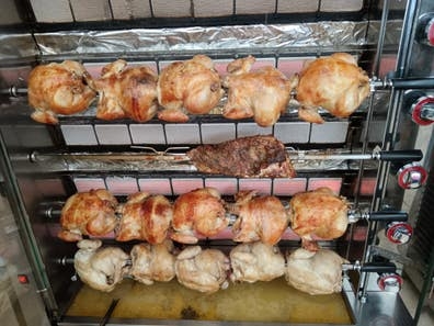 Asador de pollos 750 euros