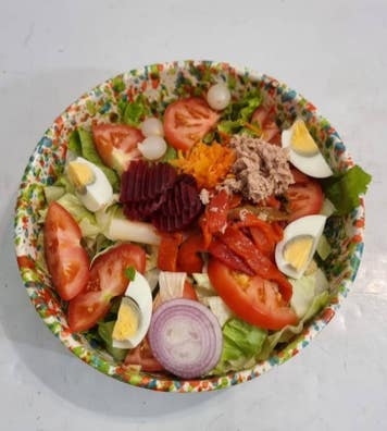 buscamos ayudante de cocina o camarero/a
