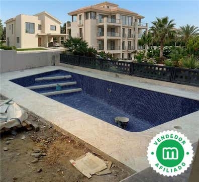 Piscinas y jacuzzis a la medida