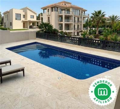 Piscinas y jacuzzis a la medida