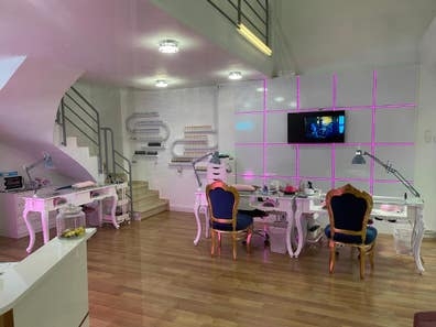 se nesecita manicurista