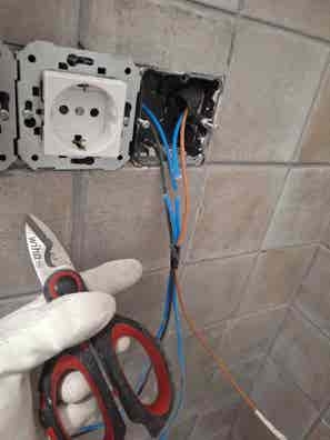 ELECTRICISTA