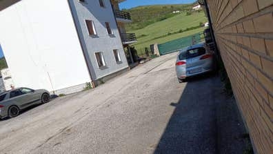 Se busca chofer trailer de ganado