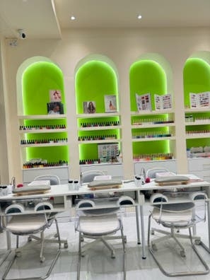 Busca manicurista