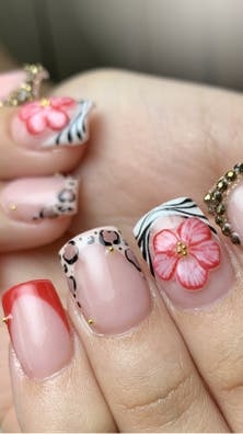 Busco manicurista