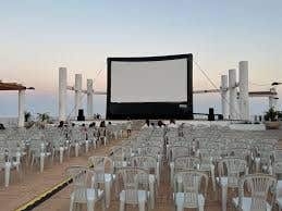 SE BUSCA TÉCNICO AUDIOVISUAL/SONIDO Y AY