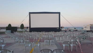 SE BUSCA TÉCNICO AUDIOVISUAL/SONIDO Y AY