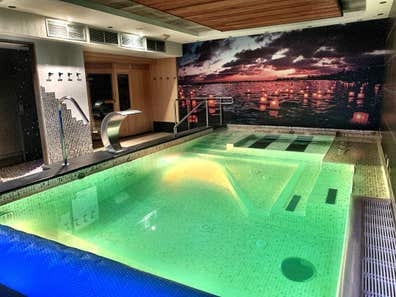 Masajista para hotel SPA en León