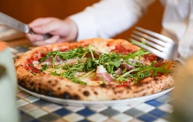 Se busca Pizzero con Experiencia para Al