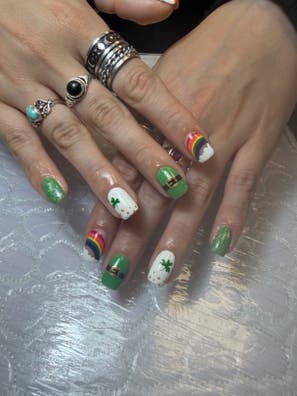 Busca manicurista con experiencia