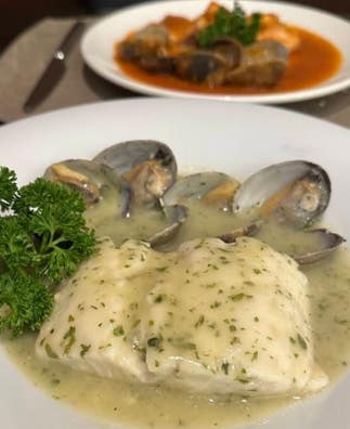 se necesita un ayudante de cocina