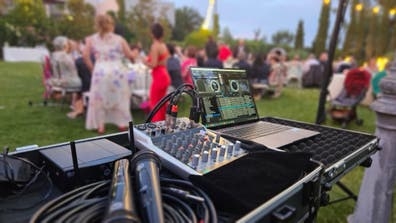 BUSCAMOS DJs PARA BODAS Y FIESTAS