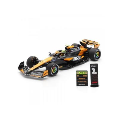 Spark McLaren MCL38 w.