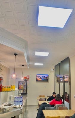 ? Se busca camarero/a para churrería