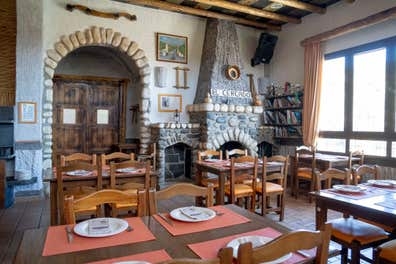 Trabajo de cocinera/o Camarera de pisos