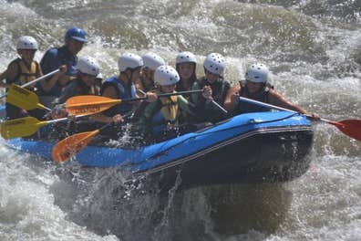 atencion al publico/guia rafting