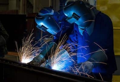 Soldador TIG/ MIG -- Montadores Estructu