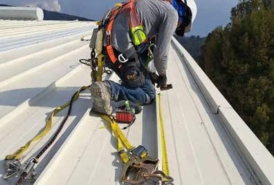 INSTALADOR DE LINEAS DE VIDA Y SEGURIDAD