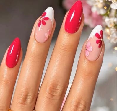 BUSCAMOS ESTETICISTA/MANICURISTA MÁLAGA