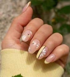 Se buscar manicurista con experiencia.