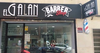 BUSCAMOS PELUQUERO/BARBERO