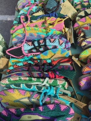 dependienta venta de ropa