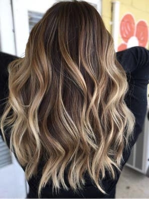 Se busca estilista/peluquera