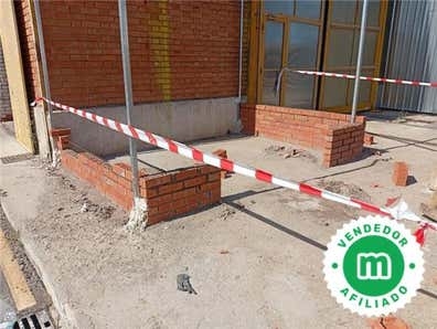 SE BUSCAN OFICIALES CONSTRUCCION