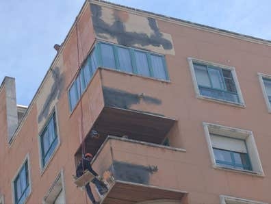 PEÓN y OFICIAL DE PRIMERA (CONSTRUCCIÓN)