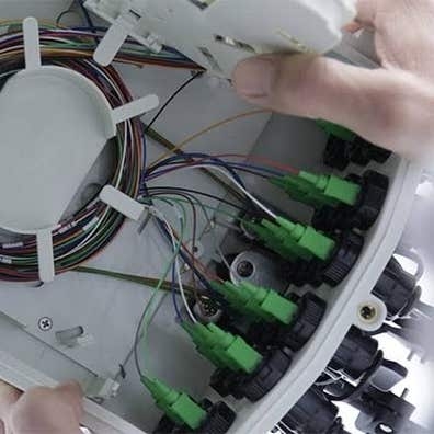 INSTALADORES FIBRA OPTICA FTTH
