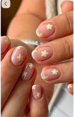 BUSCO MANICURISTA EN MADRID CENTRO