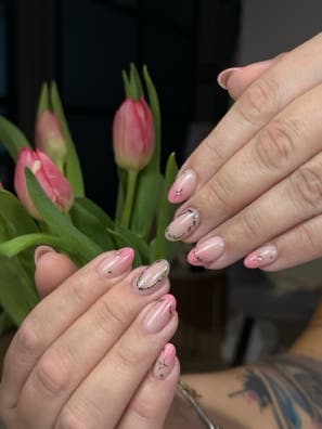 Buscamos manicurista