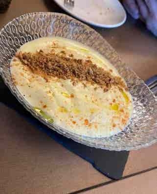 se necesita ayudante de cocina