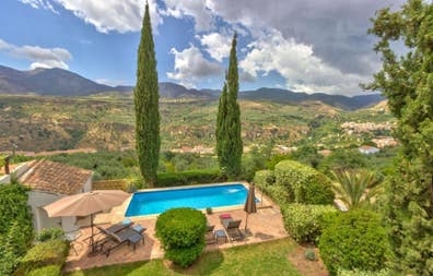 Responsable de Hotel en Trevelez Granada