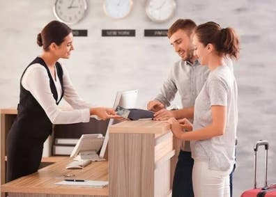 ATENCIÓN AL CLIENTE EN TIENDA DE MOVILES