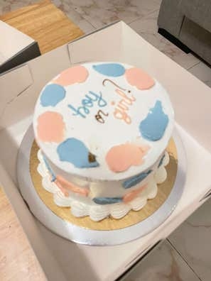 SE BUSCA PASTELERA